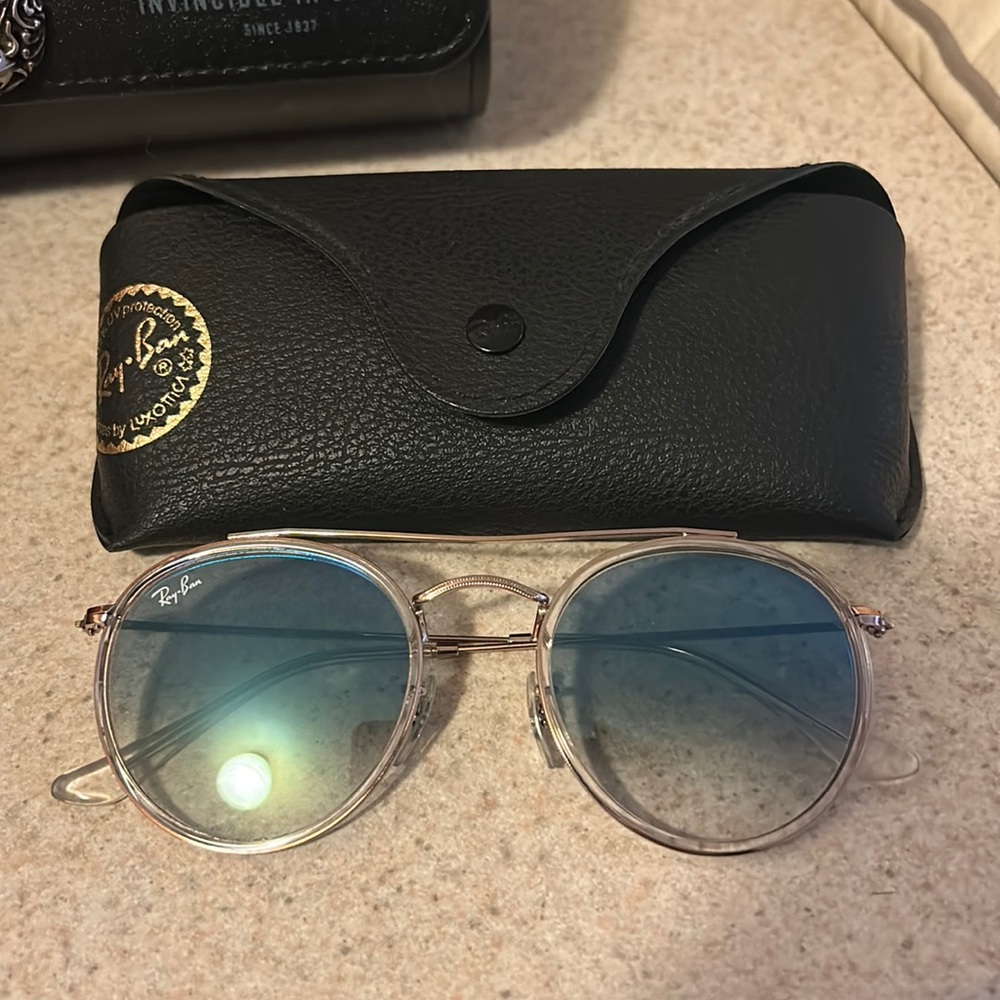 100% guaranteed authentic Ray Bans